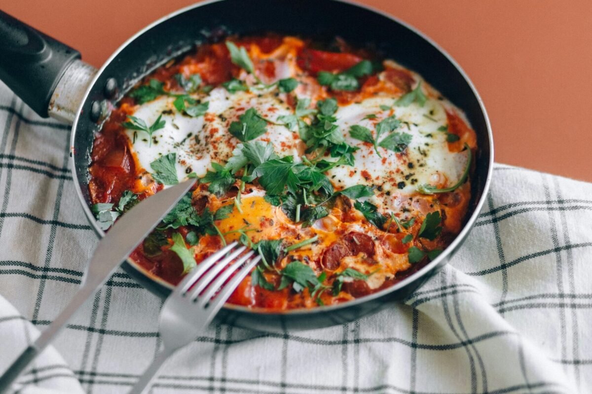 pexels-n-voitkevich-6275095