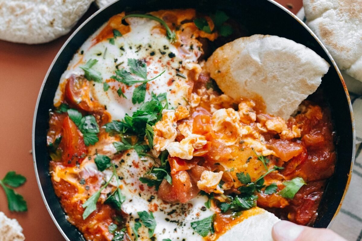 pexels-n-voitkevich-6275096